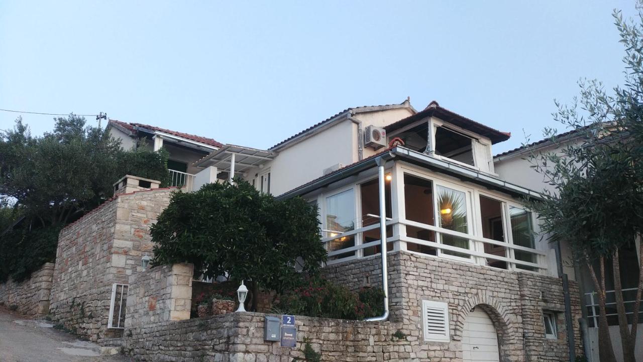 Apartments Marija Bajto Нечуям Екстер'єр фото