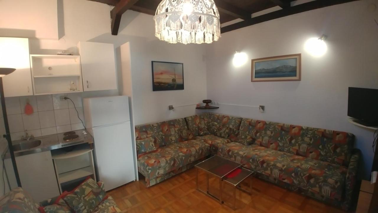 Apartments Marija Bajto Нечуям Екстер'єр фото