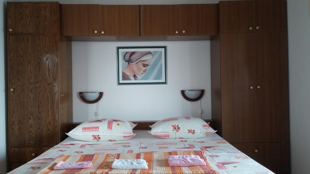 Apartments Marija Bajto Нечуям Номер фото