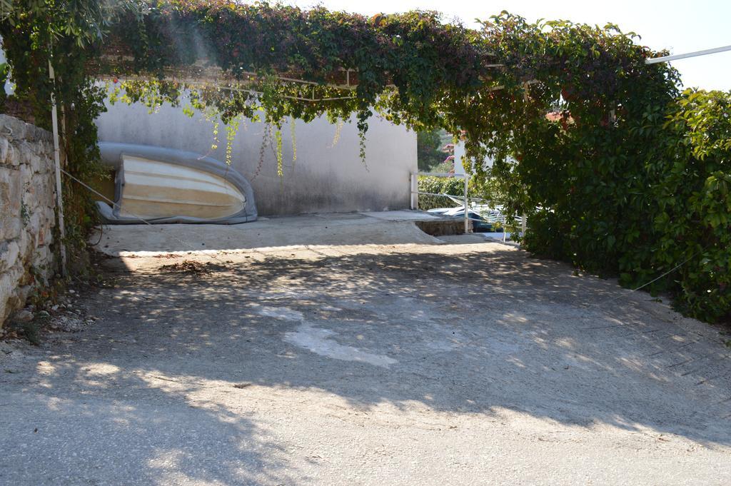 Apartments Marija Bajto Нечуям Екстер'єр фото